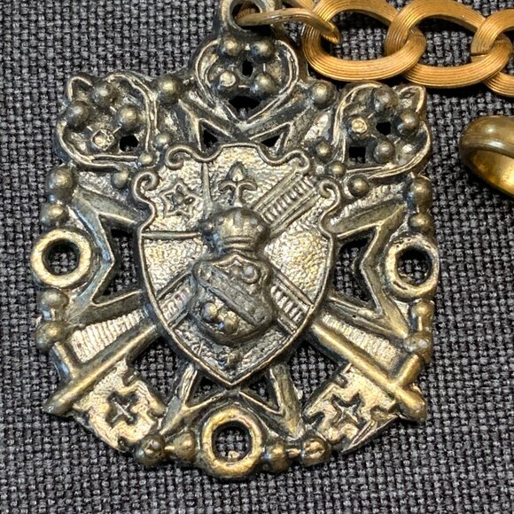 Vintage Brass Clip on Chain and Metal Medallion Pendant ~34 “USA - Picture 3 of 7
